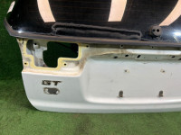 尾门 Цвет 51Е SUBARU LEGACY OEM 61700AC000 BG5 1997 white 51E