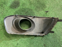 Tampa de contorno do farol de nevoeiro direito SUBARU LEGACY B4 OEM 57731AE600 BEE 2002 blue 14L