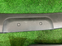 Обшивка пятой двери SUBARU LEGACY OEM 94047AC110MU 94047AC000MU BG5 1998 Silver 406