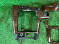 Рамка магнитофона комплект SUBARU LANCASTER OEM 66060AE330, 66050AE260 BH9 2002 green 1U6