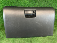 Porta-luvas черный SUBARU LEGACY OEM 66120AE000ML BH5 2003 BLUE 02C
