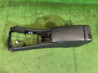 手套箱与扶手 MERCEDES-BENZ C-CLASS OEM A2036804350 9E23 S203/ W2 2006 SILVER 775U