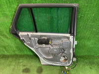 Porta traseira esquerda цвет SILVER 775U MERCEDES-BENZ C-CLASS OEM A2037301105 S203/ W2 2006 SILVER 775U