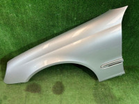 Guarda-lamas dianteiro esquerdo SILVER 775U A2038800118 MERCEDES-BENZ C-CLASS