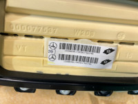 Painéis de porta MERCEDES-BENZ C-CLASS OEM A2037203372 A2037203072 A2037304762 A2037304862 S203/ W2 2006 SILVER 775U