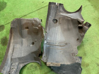 左フロントインナーフェンダー MERCEDES-BENZ C-CLASS OEM A2038840522 S203/ W2 2006 SILVER 775U