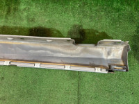 Embaladeira esquerda пластик SILVER 775U MERCEDES-BENZ C-CLASS OEM A2036981354 S203/ W2 2006 SILVER 775U