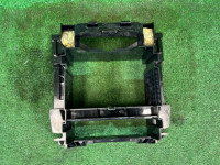 ขายึดเครื่องเสียง MERCEDES-BENZ C-CLASS OEM A2036890416 W203 2006