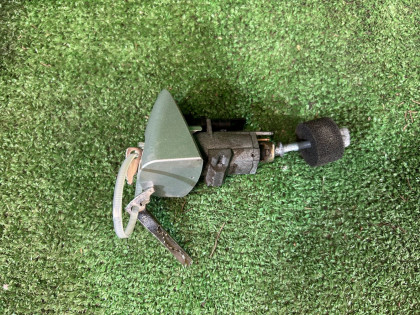 Right front door lock Личинка водительской двери MERCEDES-BENZ C-CLASS OEM A2038900867 W203 2006 SILVER 775U