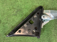 Friso do canto da porta dianteira direita левый SUBARU LANCASTER OEM 61158AE010 BHE 2000