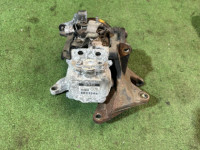 Compressor do ar condicionado SUBARU LEGACY OEM 73111AC002 BH5 1999 EJ208