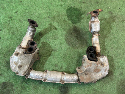 ท่อร่วมไอเสีย 14023AA052 14010AA072 SUBARU LEGACY