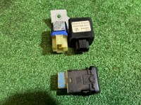 Window defogger relay Таймер SUBARU LEGACY OEM 88017FC000 BG5 1998 EJ20DD AT