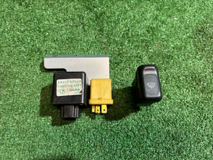 รีเลย์ไล่ฝ้ากระจก Таймер SUBARU LEGACY OEM 88017AC000 83243AC030 BG9 1996 EJ25 AT