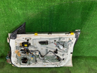 Puerta delantera derecha цвет 51E 96H SUBARU LEGACY OEM 60009AE000 BH5 2000 WHITE 51E, 96H