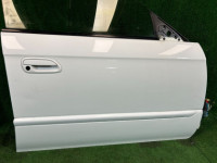 Puerta delantera derecha цвет 51E 96H SUBARU LEGACY OEM 60009AE000 BH5 2000 WHITE 51E, 96H