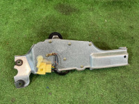 Моторчик заднего дворника SUBARU LEGACY OEM 86511AE010 BH5 2000 EJ206 AT