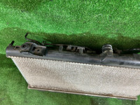 Radiador do motor SUBARU LEGACY OEM 45111AE021 BH5 2000 EJ206 AT