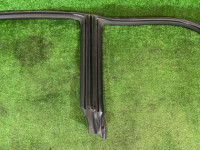 Уплотнитель дверей правый SUBARU LEGACY OEM 63521AE020 BH5 2000 WHITE 51E, 96H