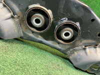 คานหลัง SUBARU LEGACY OEM 20152AE000 BH9 2000 EJ254 AT