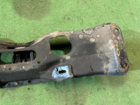 フロントメンバー SUBARU LEGACY OEM 20101AE021 BH9 2000 EJ254 AT