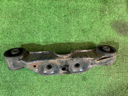 デフマウント SUBARU LEGACY OEM 41310AE002 BH9 2000 EJ254 AT