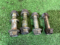 Tornillos de caída delanteros SUBARU LEGACY OEM 20540AA100 20540AA090 BH9 2000 EJ254 AT