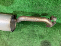 Panela de escape SUBARU LEGACY OEM 44300AE010 BH9 2000 EJ254 AT