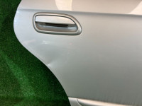 Puerta trasera derecha Мятая SUBARU LEGACY OEM 60400AE400 BH9 2000 SILVER 792