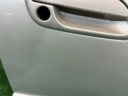 Porta dianteira direita Цвет 792 SUBARU LEGACY OEM 60009AE000 BH9 2000 SILVER 792