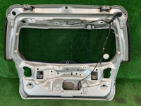 尾门 Пустая цвет 792 SUBARU LEGACY OEM 60800AE040 60800AE060 BH9 2000 SILVER 792