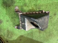 กล่องกรองอากาศ SUBARU LEGACY OEM 46053AC080 46053AC090 BH9 2000 EJ254 AT