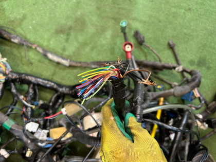 Wiring harness под свап SUBARU LEGACY OEM 81300AE481 81200AE540 81501AE380 BH9 2000 EJ254 AT