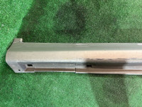 Embaladeira direita Цвет 792 SUBARU LEGACY OEM 96051AE000SJ BH9 2000 SILVER 792