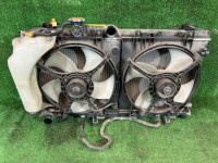 Radiador do motor SUBARU LEGACY OEM 45111AE001 BH9 2000 EJ254 AT