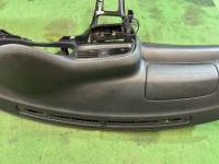 ダッシュボード в сборе SUBARU LEGACY OEM 66045AE000ML 66075AE000ML 66050AE330ML 66180AE000 66060AE360 BH9 2000 SILVER 792