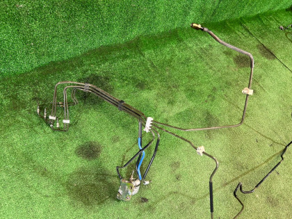 フロントブレーキパイプ SUBARU LEGACY OEM 26514AE000 BH9 2000 EJ254 AT