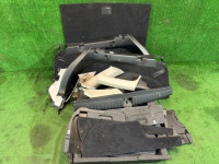 แผงบุห้องเก็บของท้าย 95066AG060 94027AG391 94027AG402 SUBARU OUTBACK