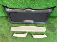 Tapizado del portón SUBARU OUTBACK OEM 94320AG000JC 94310AG000OR BP9 2007 GREEN