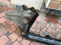 Estribo metálico izquierdo SUBARU OUTBACK OEM 51159AG0119P BP9 2007 GREEN