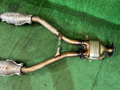 Coletor de escape SUBARU OUTBACK OEM 44105AG330 44105AG340 BPE 2004 EZ30 AT