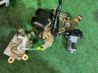 Замок пятой двери с доводчиком SUBARU OUTBACK OEM 63224AG000 63031AG000 81812AG061 88261AG000 BPE 2004 GOLD 39J