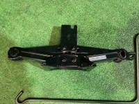 แม่แรง высокий SUBARU OUTBACK OEM 97032AG010 BPE 2004
