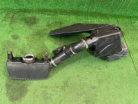 กล่องกรองอากาศ Свап SUBARU OUTBACK OEM 46043AG020 46052AG050 14435AA100 14457AA380 BPE 2004 EZ30 AT