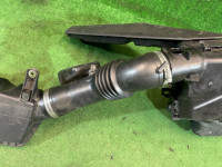 กล่องกรองอากาศ Свап SUBARU OUTBACK OEM 46043AG020 46052AG050 14435AA100 14457AA380 BPE 2004 EZ30 AT