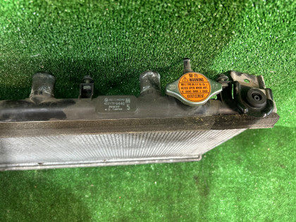 Radiador do motor SUBARU OUTBACK OEM 45111AG040 BPE 2004 EZ30 AT