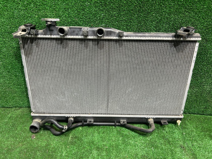 Radiador do motor SUBARU OUTBACK OEM 45111AG040 BPE 2004 EZ30 AT