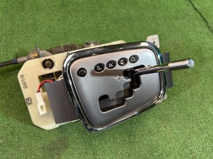 ATシフトセレクター SUBARU OUTBACK OEM 35111AG000 35150AG010 BPE 2004