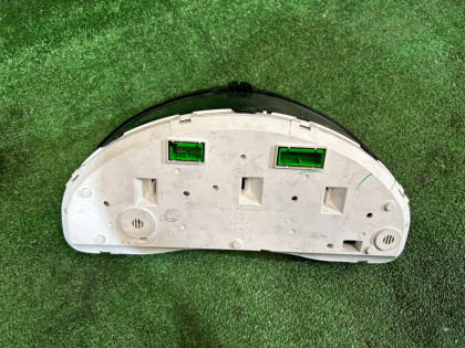 仪表盘 SUBARU OUTBACK OEM 85012AG040 BPE 2004 EZ30 AT