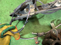 Bujes traseros SUBARU OUTBACK OEM 28473AG000 26700AG000 26692AG020 26692AG030 BPE 2004 EZ30 AT